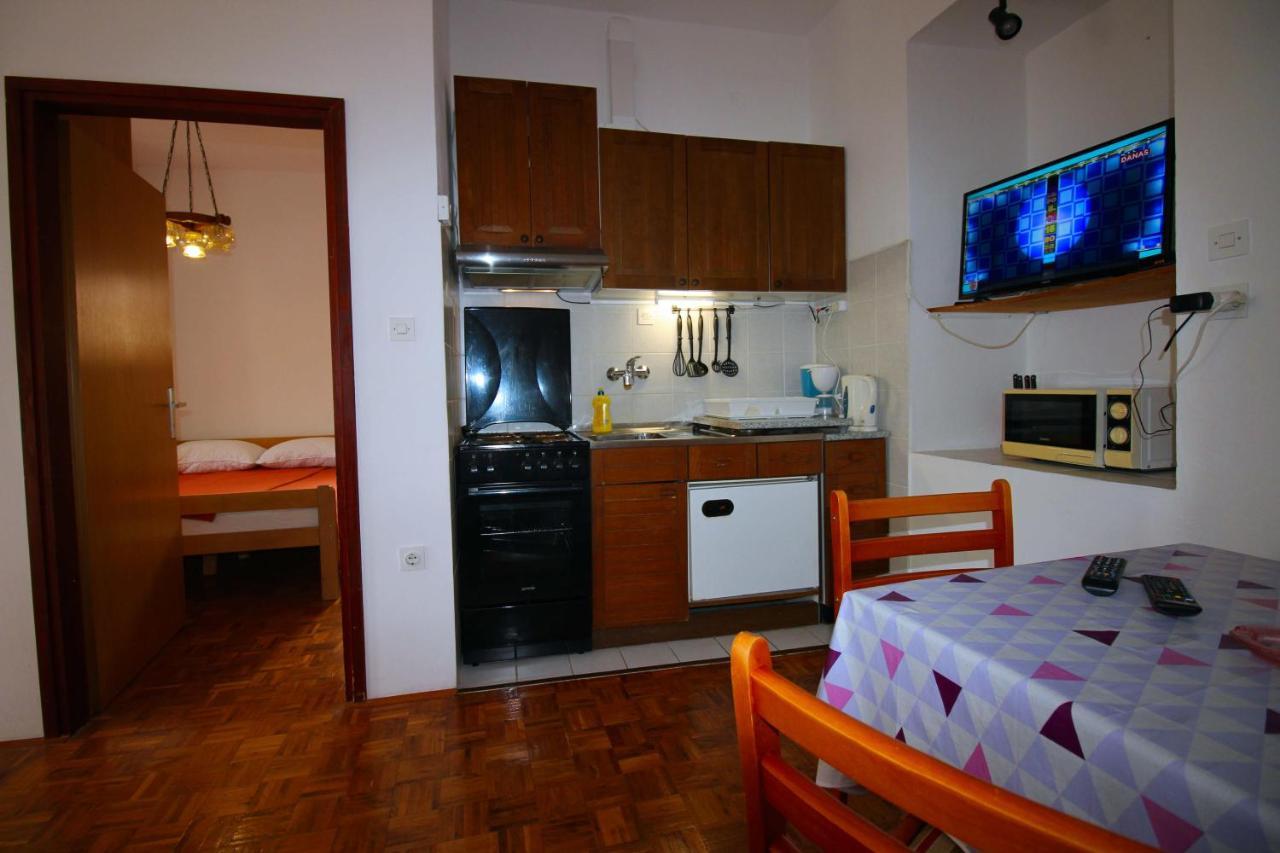 Guesthouse Marija Novi Vinodolski Buitenkant foto
