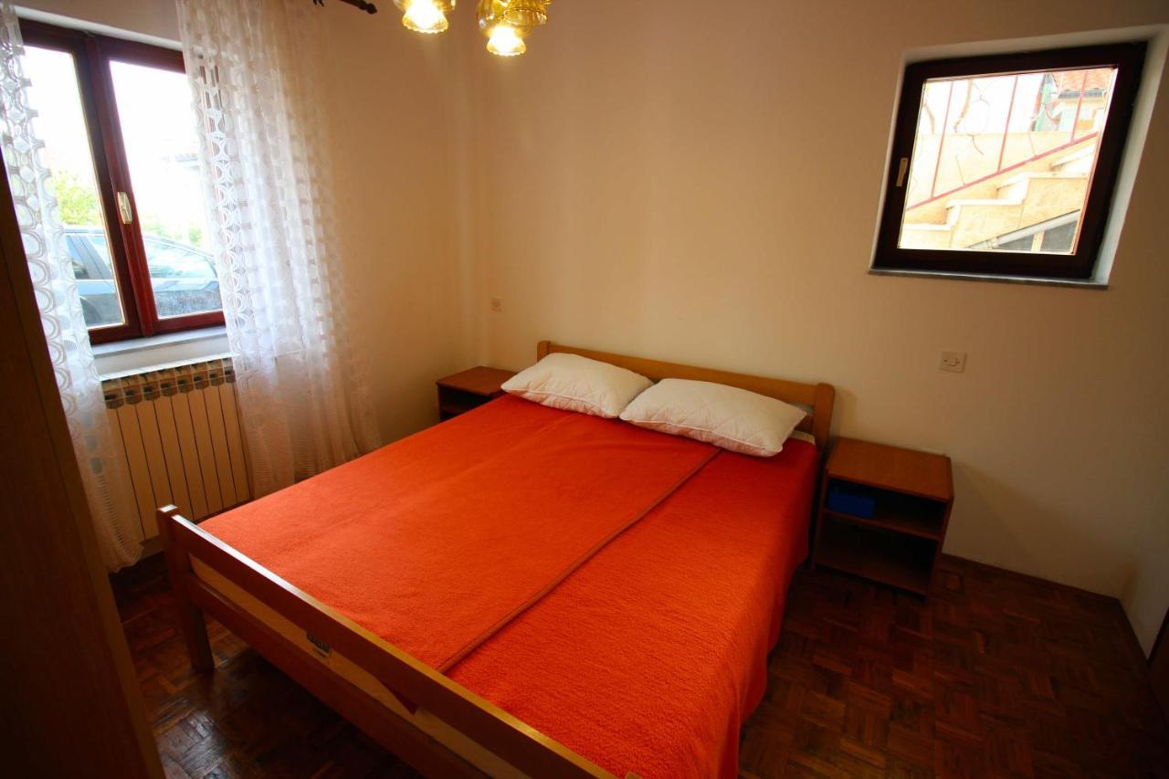 Guesthouse Marija Novi Vinodolski Buitenkant foto