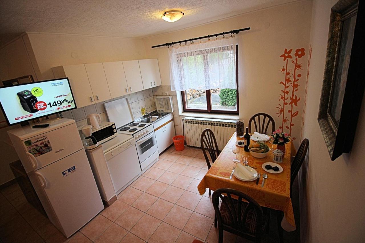 Guesthouse Marija Novi Vinodolski Buitenkant foto