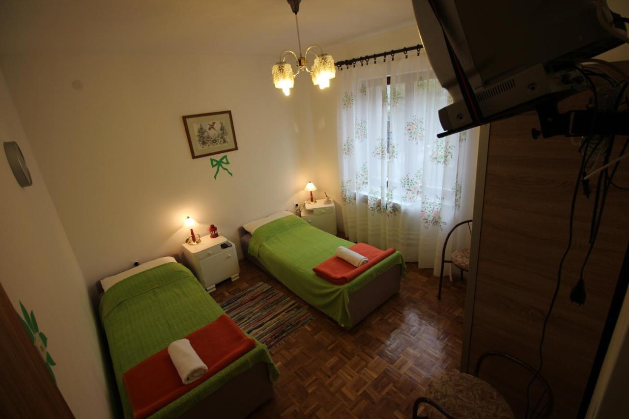 Guesthouse Marija Novi Vinodolski Buitenkant foto